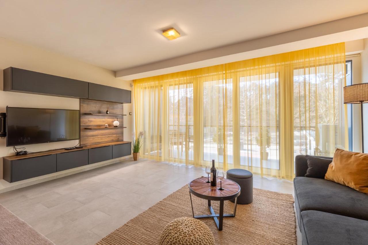 Marinelake Apartman Balatonfoeldvar By Bltn Exterior photo
