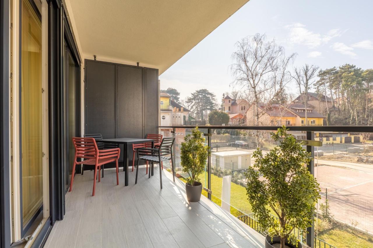 Marinelake Apartman Balatonfoeldvar By Bltn Exterior photo