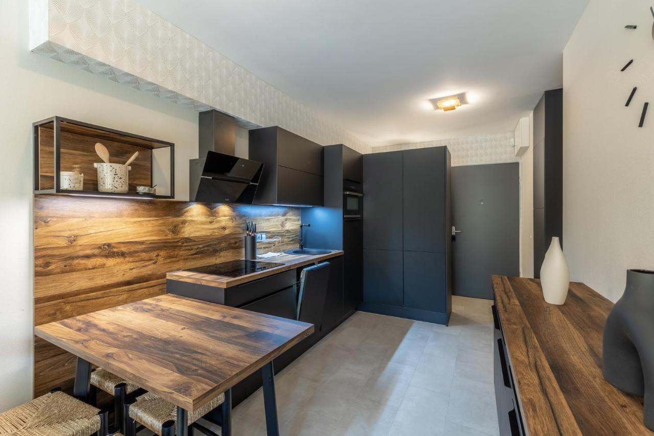 Marinelake Apartman Balatonfoeldvar By Bltn Exterior photo